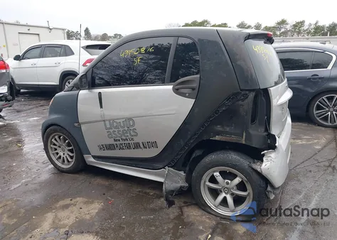 2013 Smart Fortwo Passion from USA, damaged, VIN WMEEJ3BA1DK679511
